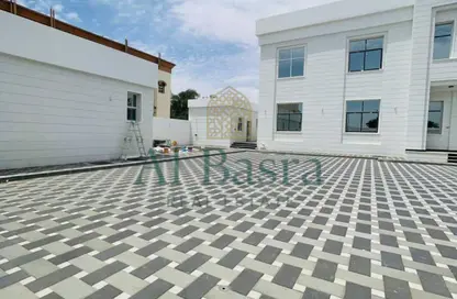 فيلا - 5 غرف نوم - 5 حمامات للايجار في رملة زاخر - زاخر - العين