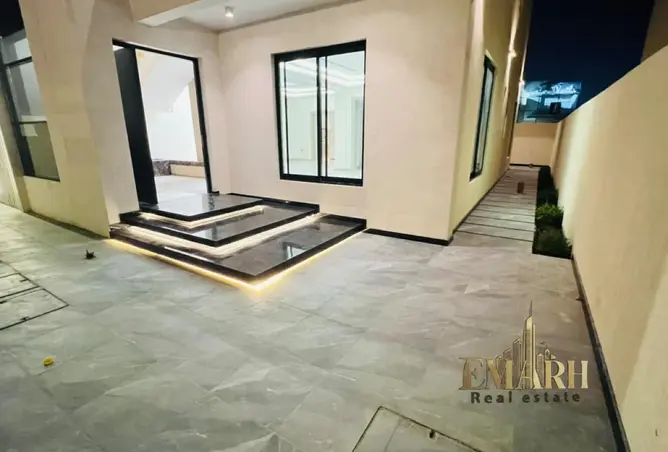 152402198 - Property Image 3