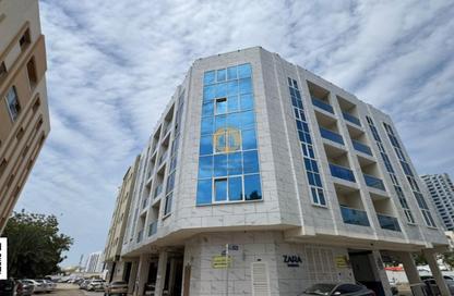 عمارة بالكامل - 3 غرف نوم - 1 حمام للبيع في الراشدية 1 - الراشدية - عجمان
