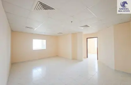 شقة - 2 غرف نوم - 2 حمامات للايجار في راك تاور - السير - رأس الخيمة