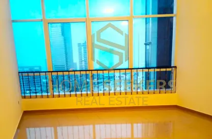 شقة - 2 غرف نوم - 2 حمامات للايجار في C5 برج - مدينة الأضواء - جزيرة الريم - أبوظبي