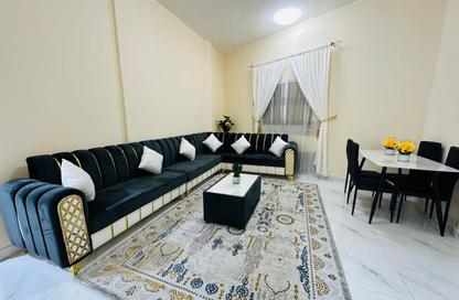 شقة - 2 غرف نوم - 2 حمامات للايجار في برج الكورنيش - طريق كورنيش عجمان - عجمان