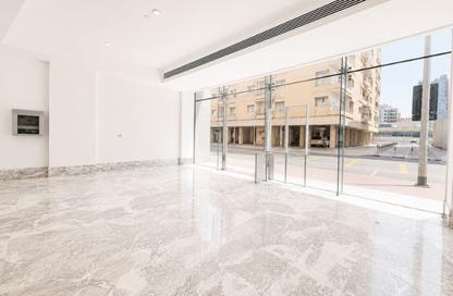 Shop - Studio - 2 Bathrooms for rent in Jood Residence Plaza - Al Muraqqabat - Deira - Dubai Shop - Studio - 2 Bathrooms for rent in Jood Residence Plaza - Al Muraqqabat - Deira - Dubai