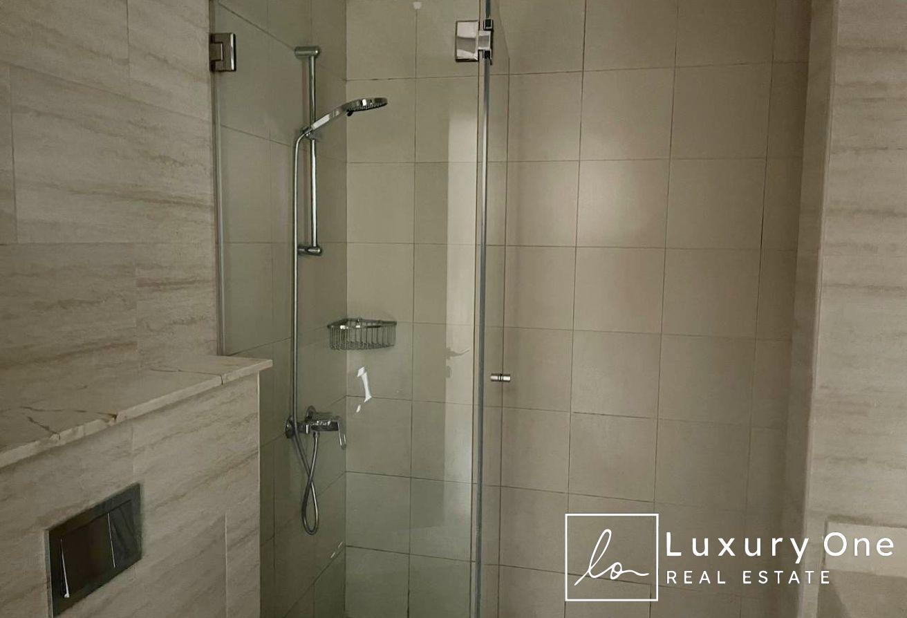 Spacious and Bright | High Floor | Move In Ready photo 9