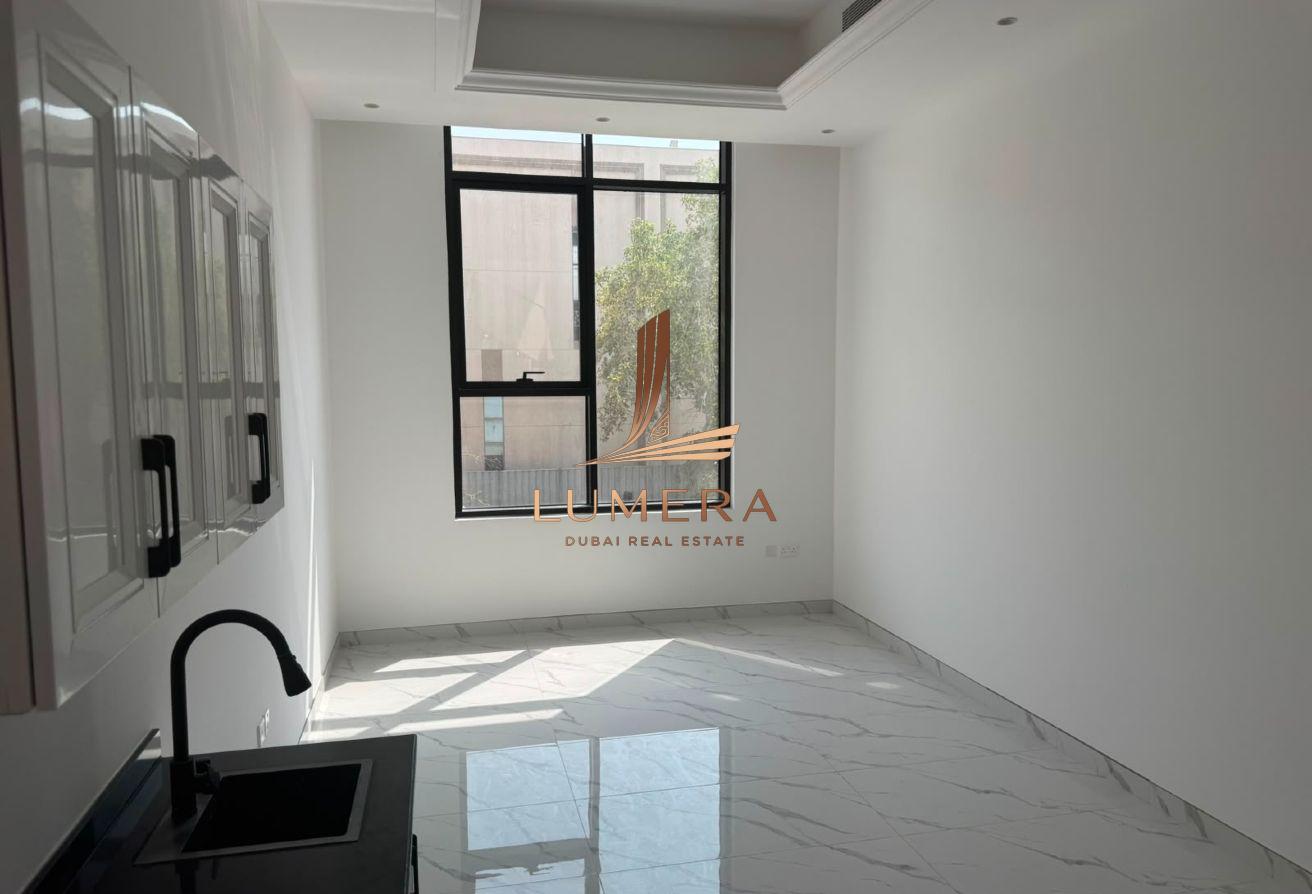 Brand New Luxury 6-Bedroom Villa|Burj Khalifa View photo 17