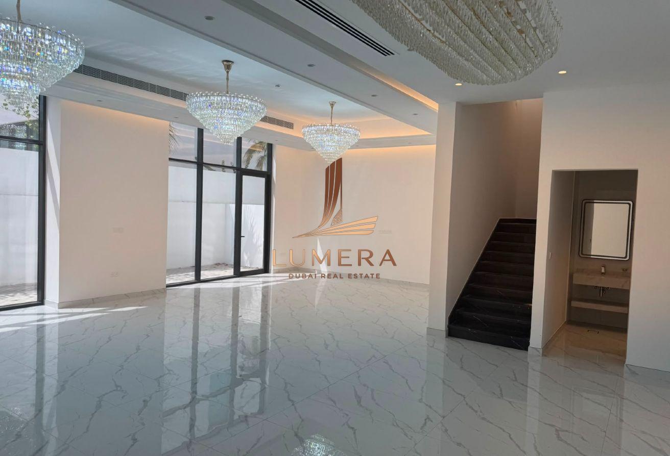 Brand New Luxury 6-Bedroom Villa|Burj Khalifa View photo 10