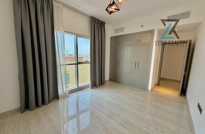 Apartment - 1 Bedroom - 2 Bathrooms for rent in Central 1 Dubai 4 - Jumeirah Garden City - Al Satwa - Dubai