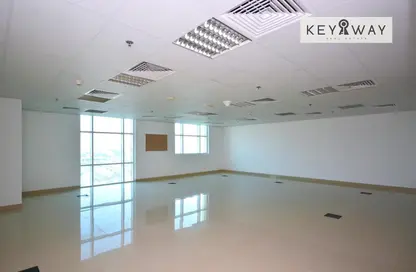 مكتب - استوديو - 1 حمام للايجار في القبة - (JLT) مجمع N - أبراج بحيرات الجميرا - دبي