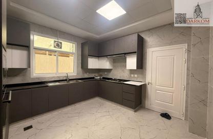 Villa - 4 - 6 for sale in Al Helio Downtown - Al Helio - Ajman Villa - 4 - 6 for sale in Al Helio Downtown - Al Helio - Ajman