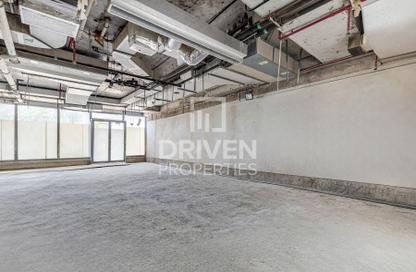 Retail - Studio for rent in Golden Gate - Oud Metha - Bur Dubai - Dubai