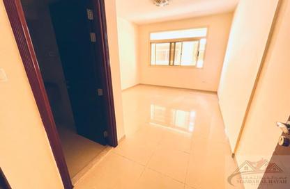 Apartment - 1 Bedroom - 2 Bathrooms for rent in Muweileh Community - Muwaileh Commercial - Sharjah