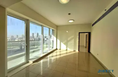 شقة - 1 حمام للايجار في هوكي الجليد - مدينة دبي الرياضية - دبي