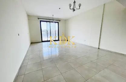 شقة - 2 غرف نوم - 3 حمامات للايجار في سبيكا رزدنشال - الضاحية 10 - قرية جميرا الدائرية - دبي