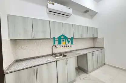 شقة - 2 غرف نوم - 2 حمامات للايجار في مدينة الرياض - أبوظبي