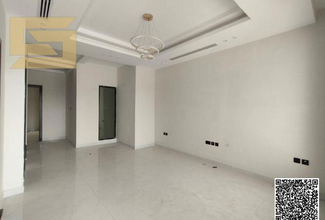 74619612 - Property Image 3