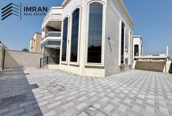 92273169 - Property Main Image