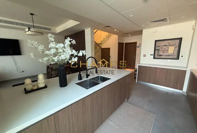 151940566 - Property Image 2