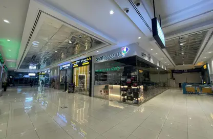 Shop - Studio - 1 Bathroom for rent in Capital Centre - Abu Dhabi