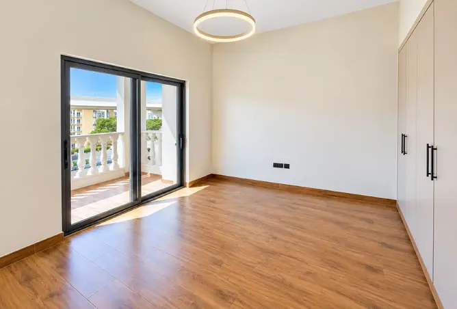 152381790 - Property Image 3