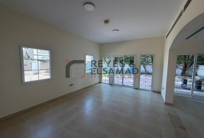 77774386 - Property Image 2