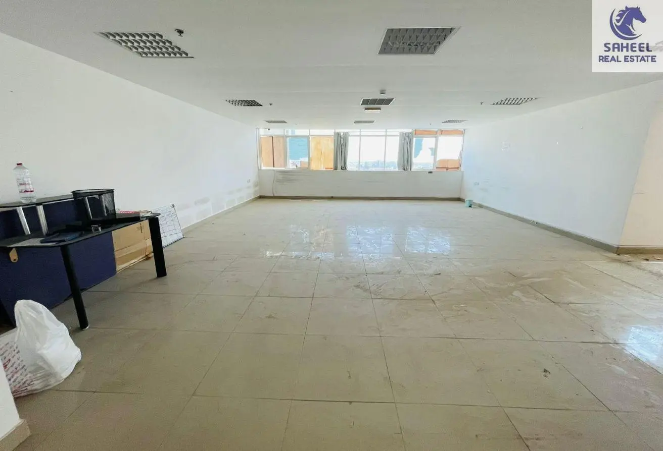 87052500 - Property Main Image