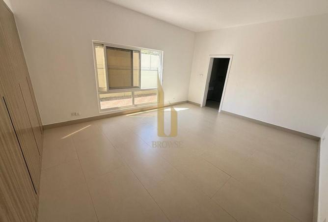 54943340 - صورة العقار 2