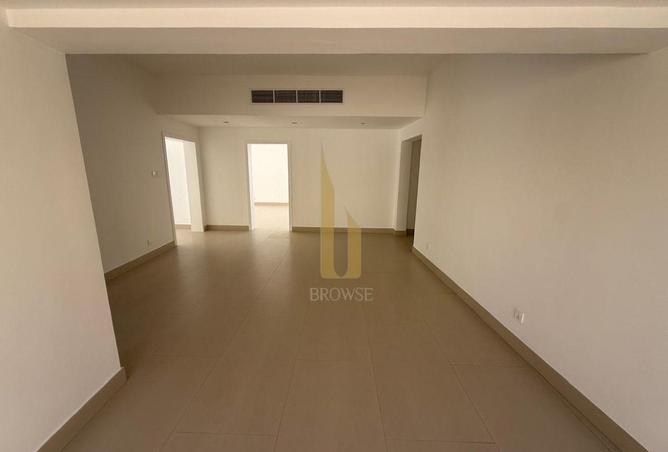 54943340 - صورة العقار 3