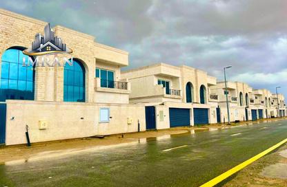 Villa - 5 Bedrooms - 7 Bathrooms for sale in Al Tayy Suburb - Sharjah