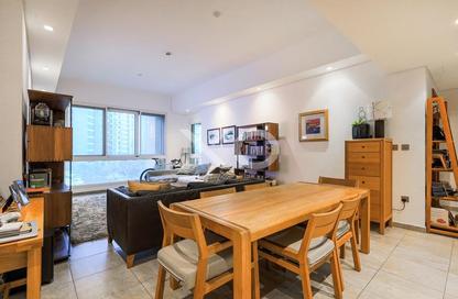 Apartment - 2 Bedrooms - 3 Bathrooms for sale in Marina Residences 1 - Marina Residences - Palm Jumeirah - Dubai