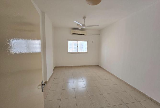 71924923 - Property Main Image