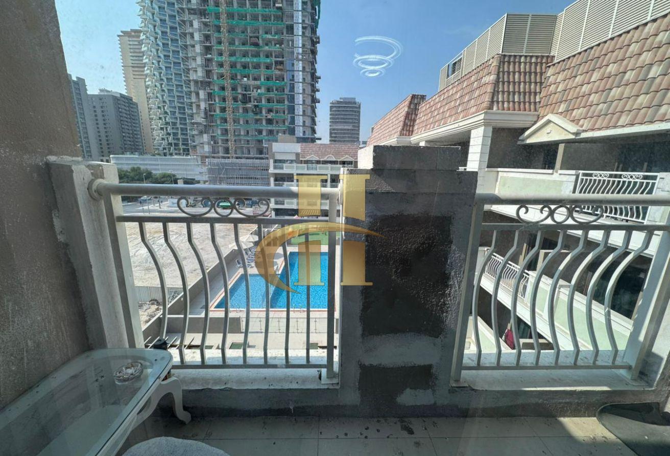 Fully furnished | On High floor | Elegant photo 6