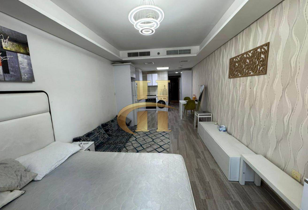 Fully furnished | On High floor | Elegant photo 3