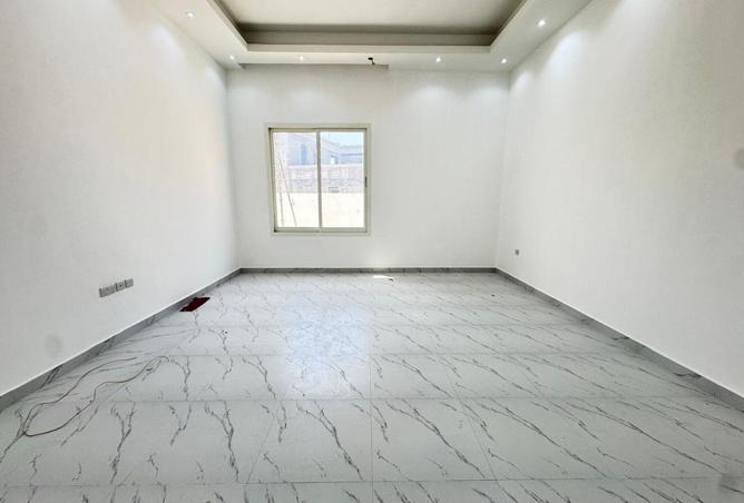 90057951 - Property Image 3