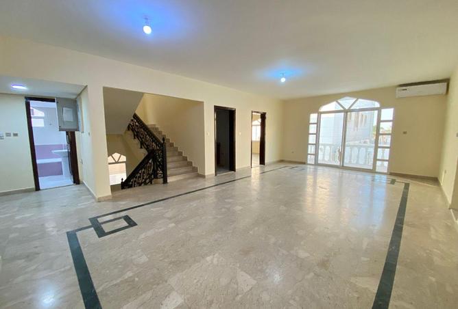 70293196 - Property Image 3