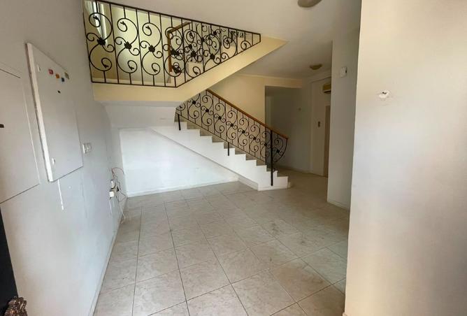 128388610 - Property Image 2