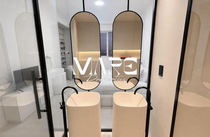 Apartment - 3 - 4 for sale in Vezul Residence - Business Bay - Dubai