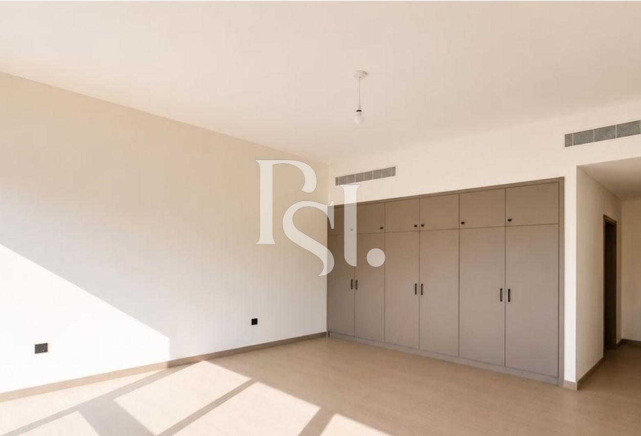 Single Row | Close To Pool and Park | Ready soon photo 8