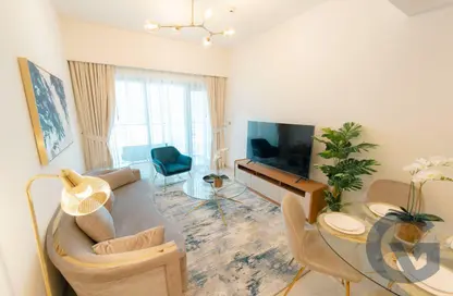 Apartment - 2 Bedrooms - 2 Bathrooms for rent in Burj Royale - Downtown Dubai - Dubai
