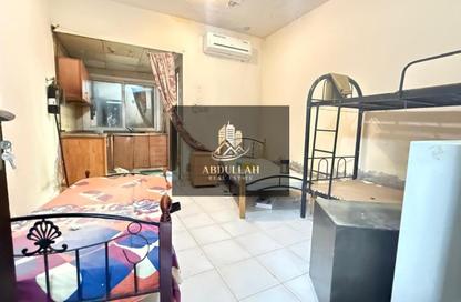 Apartment - Studio - 1 Bathroom for rent in Muwaileh 3 Building - Muwaileh - Sharjah