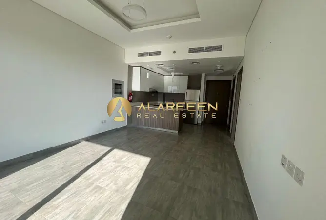 126105469 - Property Image 2