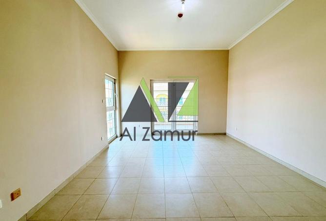 82811434 - Property Image 3