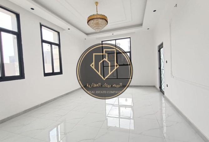 142373910 - Property Image 2