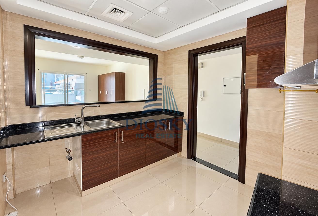 Big Layout | Closed Kitchen | Chiller in Dewa photo 8