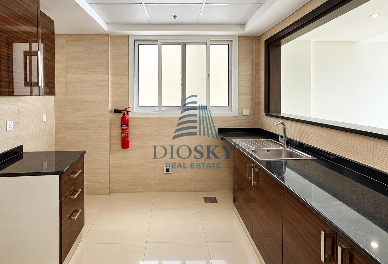 Big Layout | Closed Kitchen | Chiller in Dewa photo 7