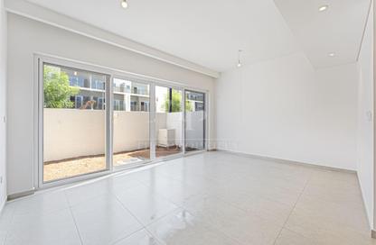 Townhouse - 4 - 4 for rent in Verona - Damac Hills 2 - Dubai