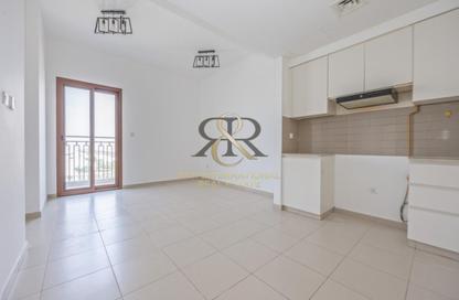 Apartment - 2 Bedrooms - 2 Bathrooms for rent in Zahra Breeze Apartments 4A - Zahra Breeze Apartments 4 - Zahra Breeze Apartments - Town Square - Dubai