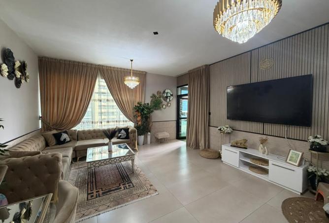 A move-in-ready one-bedroom apartment with a disti