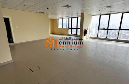Co-working space - Studio - 2 Bathrooms for rent in Al Marwa Tower 1 - Al Marwa Towers - Cornich Al Buhaira - Sharjah