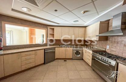 Bulk Rent Unit - 3 Bedrooms - 3 Bathrooms for rent in Al Das - Shoreline Apartments - Palm Jumeirah - Dubai