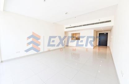 Apartment - 3 Bedrooms - 3 Bathrooms for rent in Boulevard Crescent Tower 1 - BLVD Crescent - Downtown Dubai - Dubai